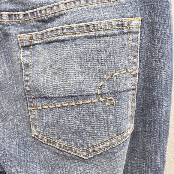 Maurices Jeans Womens 7/8 Short Blue Morgan Bootcut Stretch Denim Classic Style - Picture 6 of 13